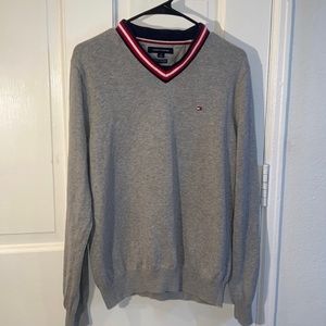 TOMMY HILFIGER SWEATER
